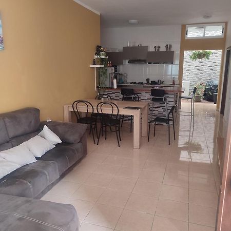 Habitacion Matrimonial En Casa Compartida La Laguna  Extérieur photo